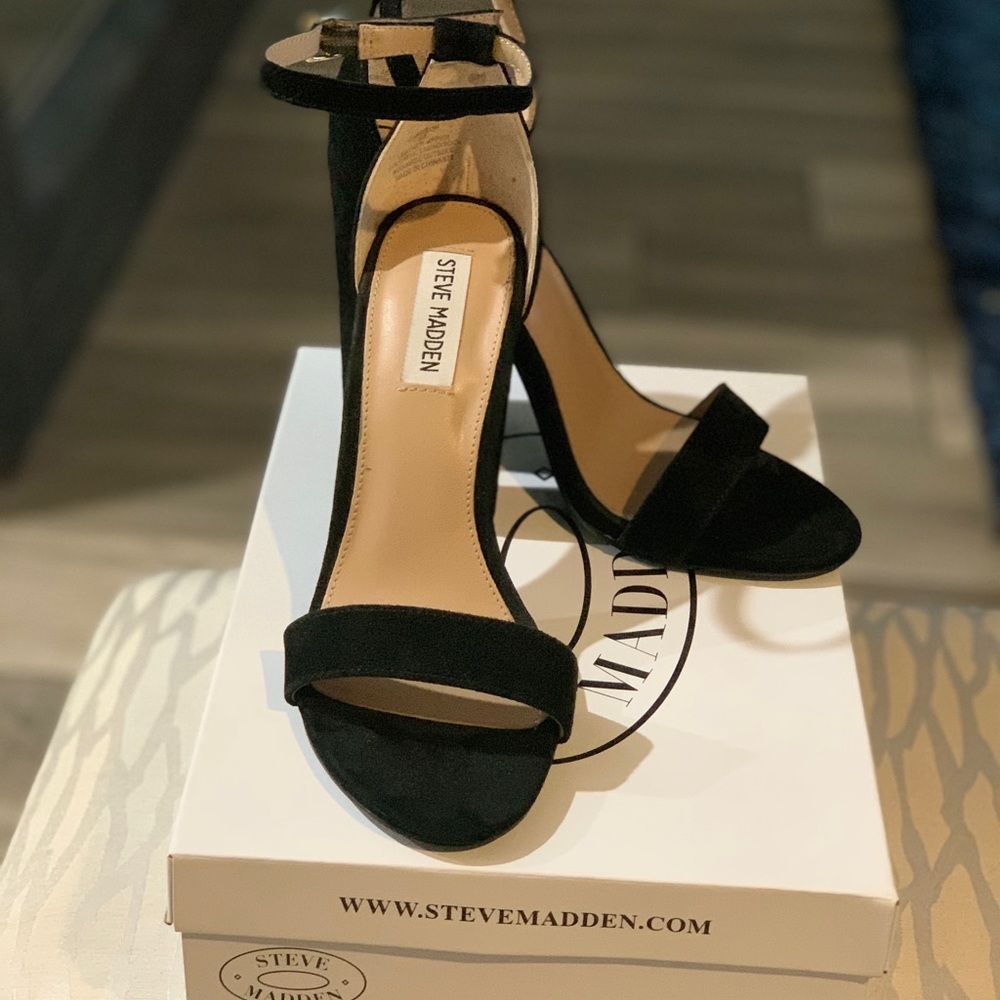 Women’s block heeled sandal